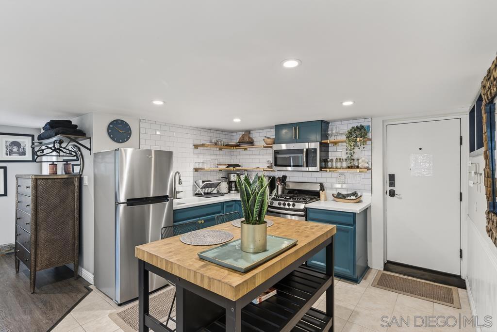 5438 Gilbert Dr #UNIT C - photo 6