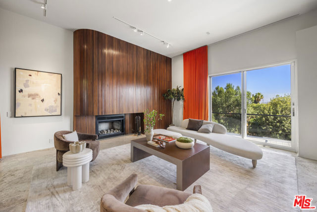 3625 Lowry Road, Los Angeles CA: https://media.crmls.org/mediaz/f23d1148-ba8a-4103-819d-0b9ac987808e.jpg