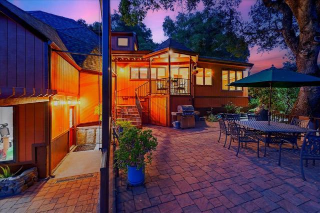 5224 Twin Falls Road, Morgan Hill CA: https://media.crmls.org/mediaz/f23f4099-0630-4391-a3db-cf2b2e9db2f1.jpg