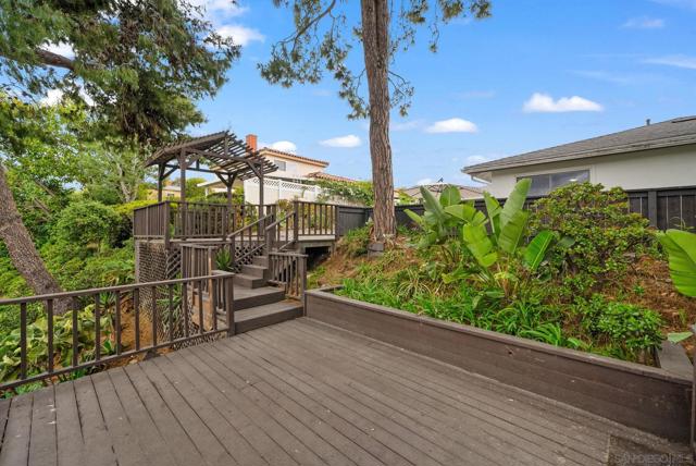 5632 Lone Star Drive, San Diego CA: https://media.crmls.org/mediaz/f23f4b0c-61e6-4097-8283-3e2e6e303faa.jpg