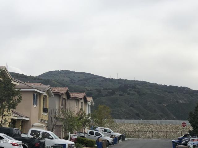197 Elmwood Street, Fillmore CA: https://media.crmls.org/mediaz/f2410497-fb7b-42f4-bd7b-b97660d24851.jpg