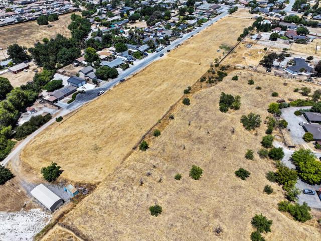0 Barnes Lane, Hollister CA: https://media.crmls.org/mediaz/f2417b1a-1420-4d3a-b430-428754cea462.jpg