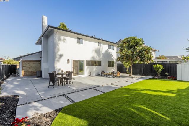 1568 Fallen Leaf Dr, Milpitas CA: https://media.crmls.org/mediaz/f241d56d-1cc4-41a7-b322-592a93813d22.jpg