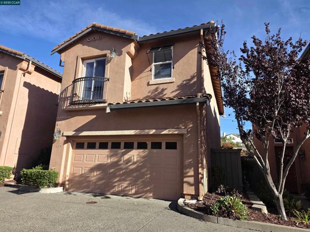 7809 Caracena Ct, Vallejo CA: https://media.crmls.org/mediaz/f245c138-36e8-42f2-813e-d92b19b98855.jpg