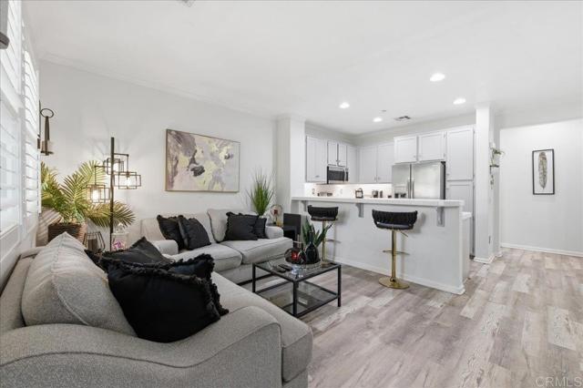 Image 14 of 48 For 2725 Apricot Court