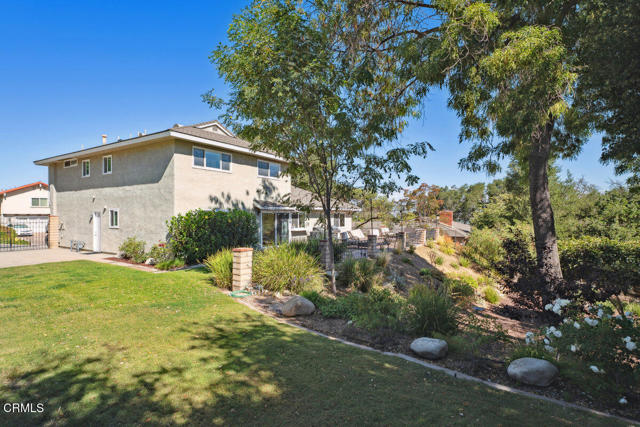 354 Larch Crest Court, Newbury Park CA: https://media.crmls.org/mediaz/f246d411-93d2-4166-a109-83a36c17b38f.jpg