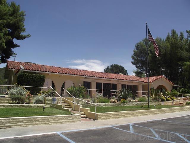 35109 Highway 79, Warner Springs CA: https://media.crmls.org/mediaz/f2474d5a-d2dd-4b4b-9cf5-209693371170.jpg