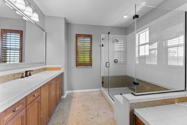 Detail Gallery Image 33 of 62 For 7090 Sitio Corazon, Carlsbad,  CA 92009 - 4 Beds | 3/1 Baths