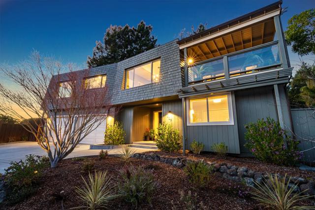 207 Driftwood Court, Aptos CA: https://media.crmls.org/mediaz/f24980e0-6942-495a-b144-c15ae9c0677c.jpg