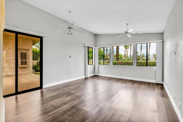 45 Lincoln Place, Rancho Mirage CA: https://media.crmls.org/mediaz/f249b97c-cd2c-47b1-ba24-c20cc613668a.jpg