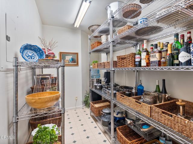 Detail Gallery Image 25 of 64 For 2707 Hermosita Dr, Glendale,  CA 91208 - 3 Beds | 3/1 Baths