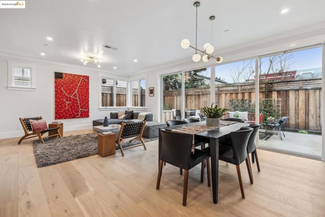 2312 Eighth St, Berkeley CA: https://media.crmls.org/mediaz/f24c8a24-89a5-4aaf-a193-2e0cadf7f216.jpg