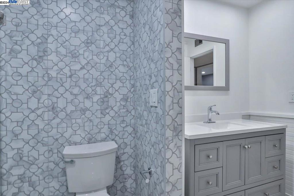 https://media.crmls.org/mediaz/f24c9e1a-6969-4657-95fb-1b8277461067.jpg?preset=X-Large
