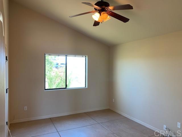 12462 Hillpoint Court, Valley Center CA: https://media.crmls.org/mediaz/f24cebce-003e-4122-962b-e63d3cd06534.jpg
