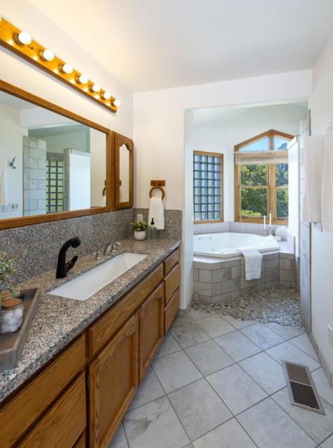 573 Meadow Road, Aptos CA: https://media.crmls.org/mediaz/f24db062-dc7e-4fb4-bd53-b18c19f2286a.jpg
