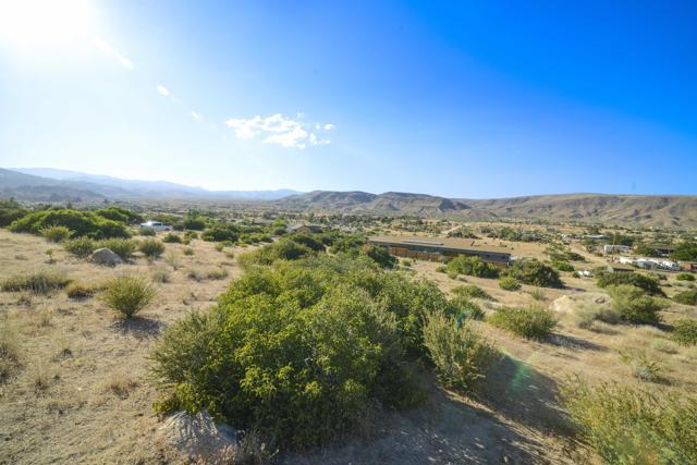 0 Minna Gombell Lane, Pioneertown CA: https://media.crmls.org/mediaz/f24de702-c8dc-4487-b21d-4b385d479073.jpg