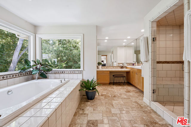 23040 Blue Bird Drive, Calabasas CA: https://media.crmls.org/mediaz/f24eb272-6b9e-480c-9225-fa535338fd5d.jpg