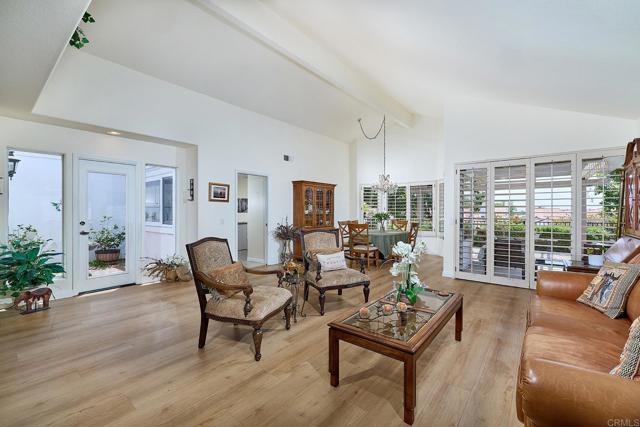 Detail Gallery Image 7 of 36 For 5085 Siros Way, Oceanside,  CA 92056 - 2 Beds | 2 Baths