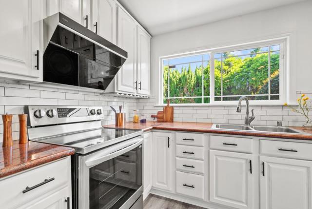 45490 Concho Court, Fremont CA: https://media.crmls.org/mediaz/f24fca9f-7553-42de-9c09-dfae10ba76d9.jpg