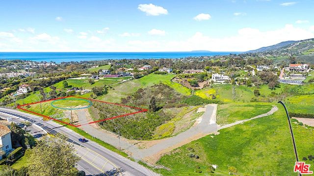 6111 Kanan Dume Road, Malibu CA: https://media.crmls.org/mediaz/f2515d85-62b0-477b-9b66-76905cd0beb0.jpg