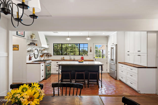Detail Gallery Image 19 of 59 For 607 N Mill St, Santa Paula,  CA 93060 - 4 Beds | 4 Baths