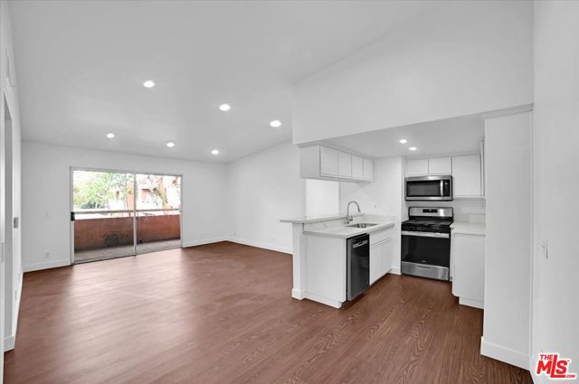 MLS# 23289013