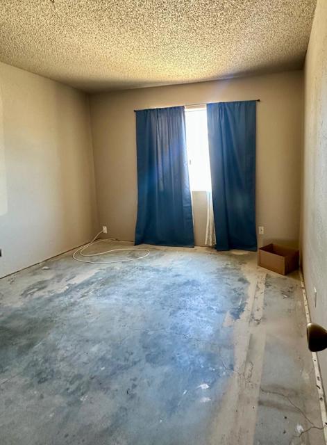 34525 Judy Lane, Cathedral City CA: https://media.crmls.org/mediaz/f2555392-8189-463d-a2bc-fd38deaa4bf0.jpg