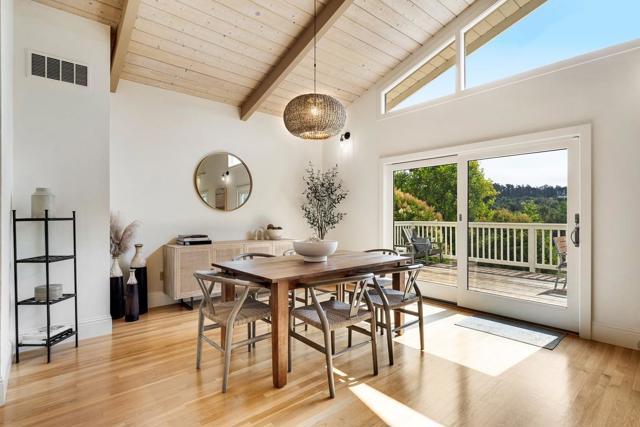 455 Calle Del Sol, Aptos CA: https://media.crmls.org/mediaz/f255bf84-0306-48fc-8078-9267c833128a.jpg