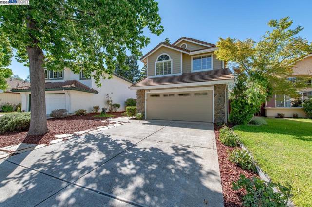 847 Dana Cir, Livermore CA: https://media.crmls.org/mediaz/f256a36d-65ac-4642-bf4d-87d853558677.jpg