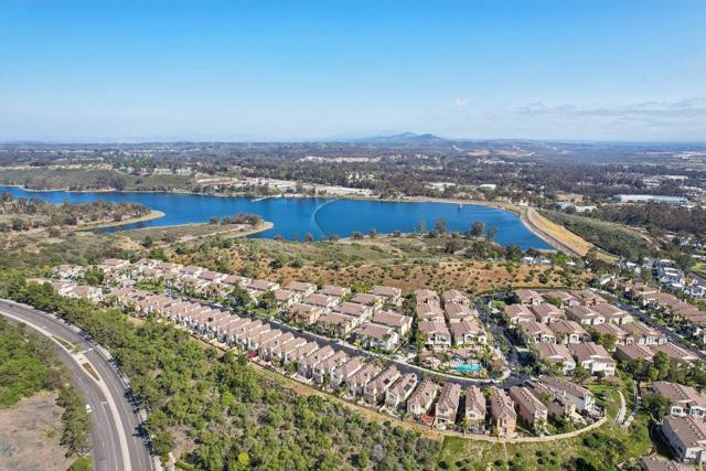 11856 Miro Circle, San Diego CA: https://media.crmls.org/mediaz/f2572d40-eea6-41e7-96e2-70cc88892685.jpg