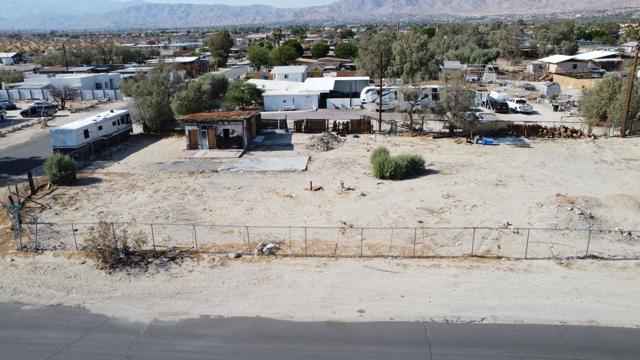 16830 Via Corto, Desert Hot Springs CA: https://media.crmls.org/mediaz/f25884bc-17af-4b11-b98e-fa33812c93a2.jpg