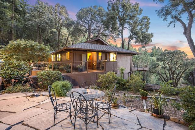 170 Fox Run, Los Gatos CA: https://media.crmls.org/mediaz/f259db46-c8a6-4297-b306-3427dc7be0ac.jpg