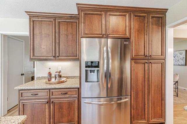 3012 Lake Estates Court, San Jose CA: https://media.crmls.org/mediaz/f259de95-ba15-4f7e-aed1-49b2babf6f9f.jpg