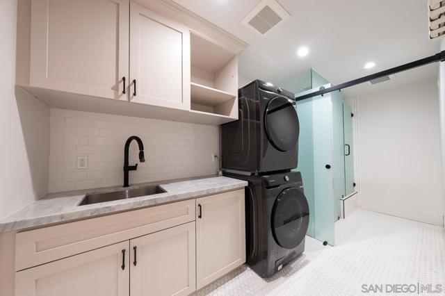 825 9th St., Coronado CA: https://media.crmls.org/mediaz/f25acc80-5f04-4e4a-8bfe-1e81b8810578.jpg