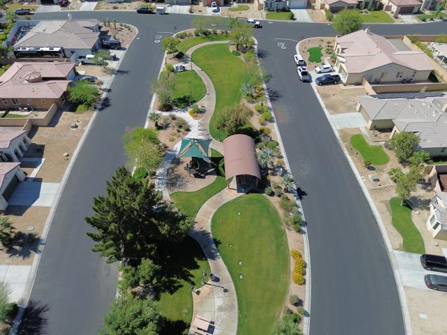 80200 Catalina Drive, Indio CA: https://media.crmls.org/mediaz/f25bfdb4-5178-4a1a-ad08-64c815683386.jpg