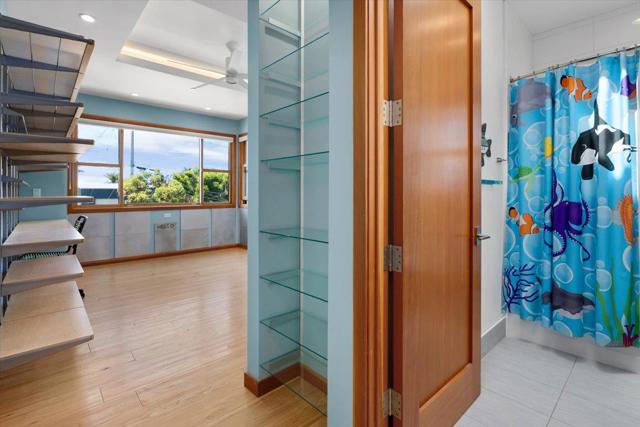 4150 Bye Way, Santa Cruz CA: https://media.crmls.org/mediaz/f25c16f0-d7cc-44f7-abe0-55450c774f0c.jpg