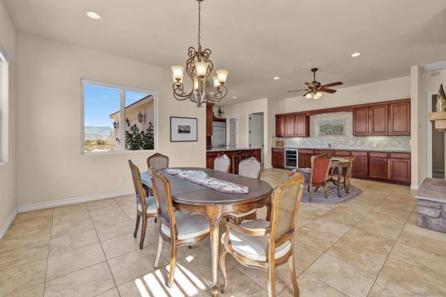 341 Ocotillo Cir, Borrego Springs CA: https://media.crmls.org/mediaz/f25c37b3-217f-402a-8a00-e62f8b29d902.jpg