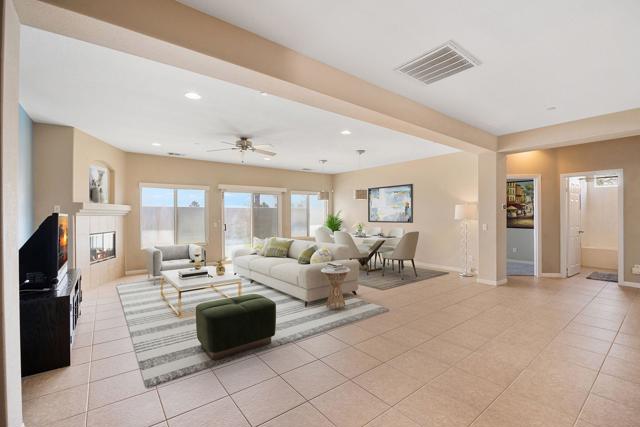 3764 Vista Dunes, Palm Springs CA: https://media.crmls.org/mediaz/f25e5e0e-b542-45b5-8f8d-b1fe50ca82ae.jpg