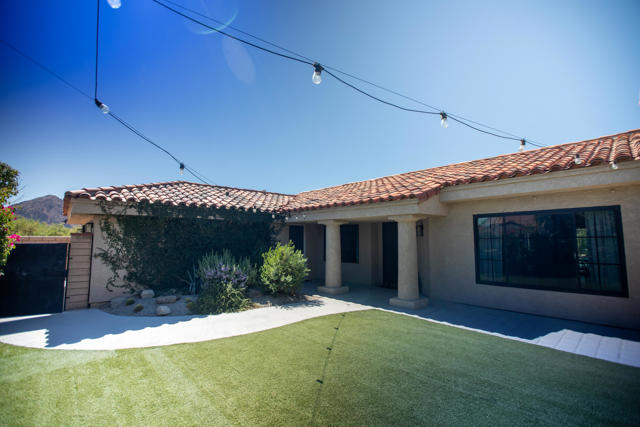 43725 Texas Avenue, Palm Desert CA: https://media.crmls.org/mediaz/f25ec3f1-f6ed-4482-9f1e-cf7b92a4a505.jpg