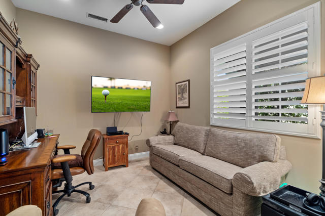 Image 38 of 67 For 80469 Glen Eagles Court
