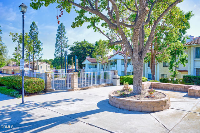 Detail Gallery Image 45 of 59 For 2713 Antonio Dr #110,  Camarillo,  CA 93010 - 2 Beds | 2 Baths