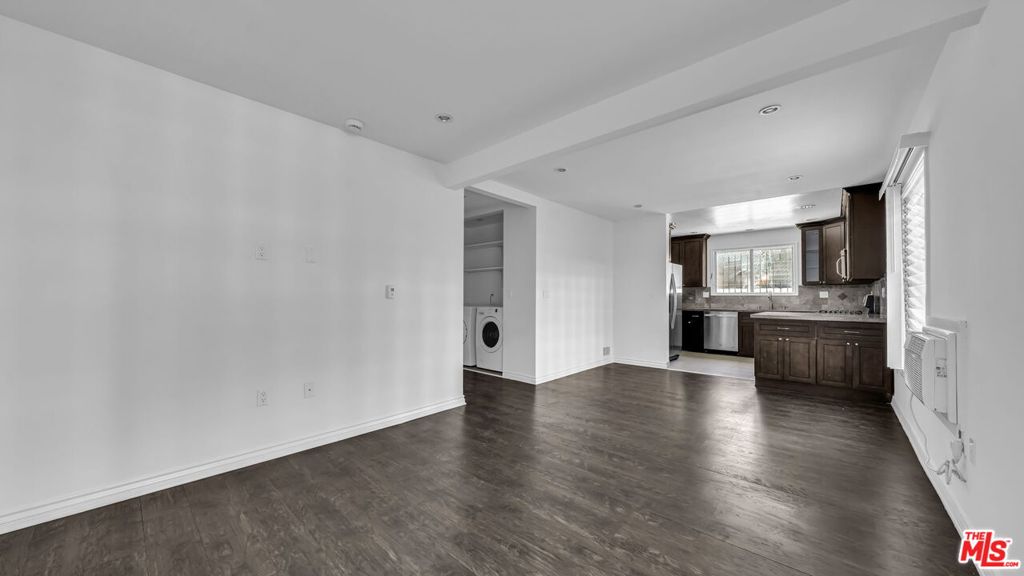 1155 Horn Avenue #2