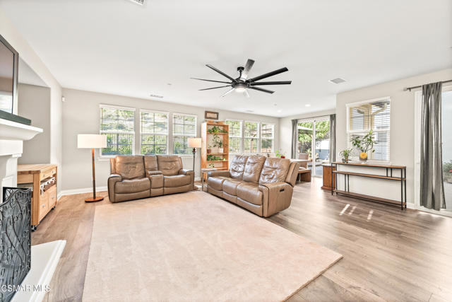 Image 16 of 70 For 2163 Silverstar Street