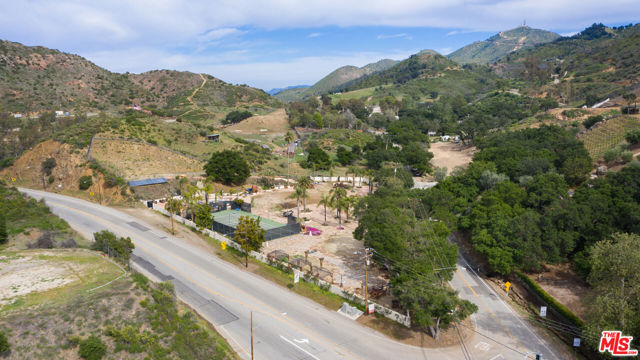 31431 MULHOLLAND Highway photo 4
