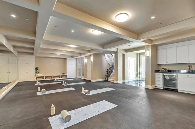 15681 Kennedy Road, Los Gatos CA: https://media.crmls.org/mediaz/f267712a-76fc-4403-b80c-6feda493f67c.jpg