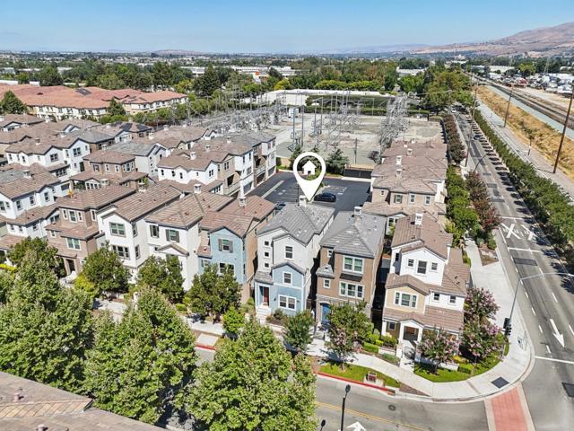 861 Garden Street, Milpitas CA: https://media.crmls.org/mediaz/f2678fec-90cd-476f-ac15-628e35aad845.jpg