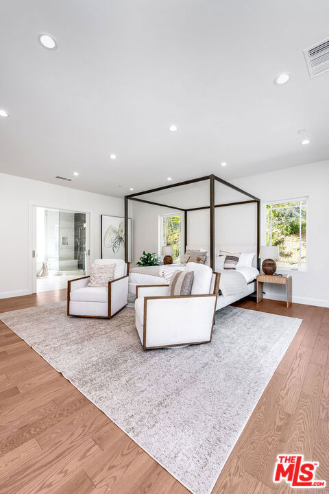 29677 Mulholland Highway, Agoura Hills CA: https://media.crmls.org/mediaz/f2698b6f-1ef4-4960-a208-d6b70ea2dbe4.jpg