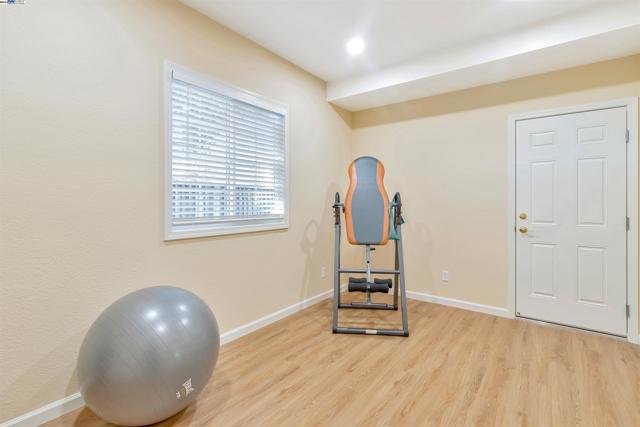 Image 43 of 53 For 2386 Pacifica Ct
