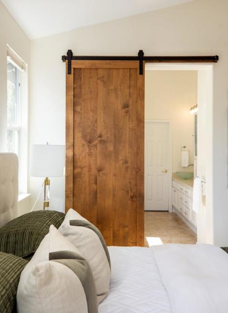 Image 21 of 42 For 400 Solstice Lane