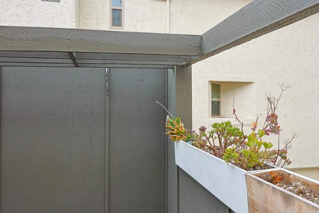 Detail Gallery Image 43 of 44 For 1222 River Glen Rw #65,  San Diego,  CA 92111 - 2 Beds | 1 Baths